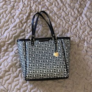 Tommy Hilfiger Purse